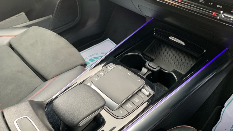 2020 Mercedes-Benz GLA 1.3 GLA200 AMG Line (Premium) SUV 5dr Petrol 7G-DCT Euro 6 (s/s) (163 ps) ...