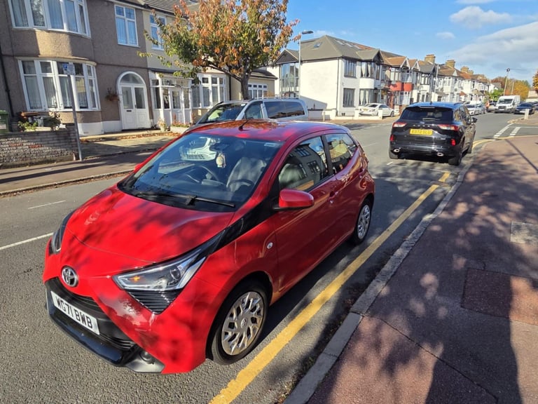 Toyota, AYGO, Hatchback, 2021, Manual, 998 (cc), 5 doors