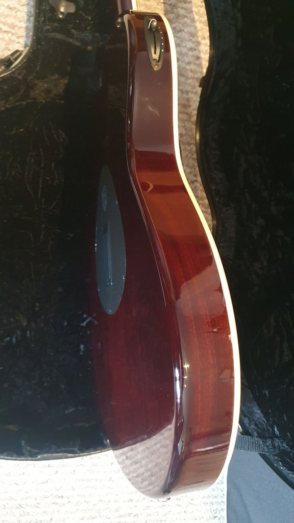 Taylor T5 Custom in KOA wood with Case