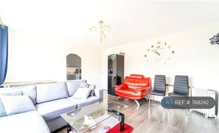 1 bedroom flat in Arden Grove, Birmingham, B16 (1 bed) (#768242)