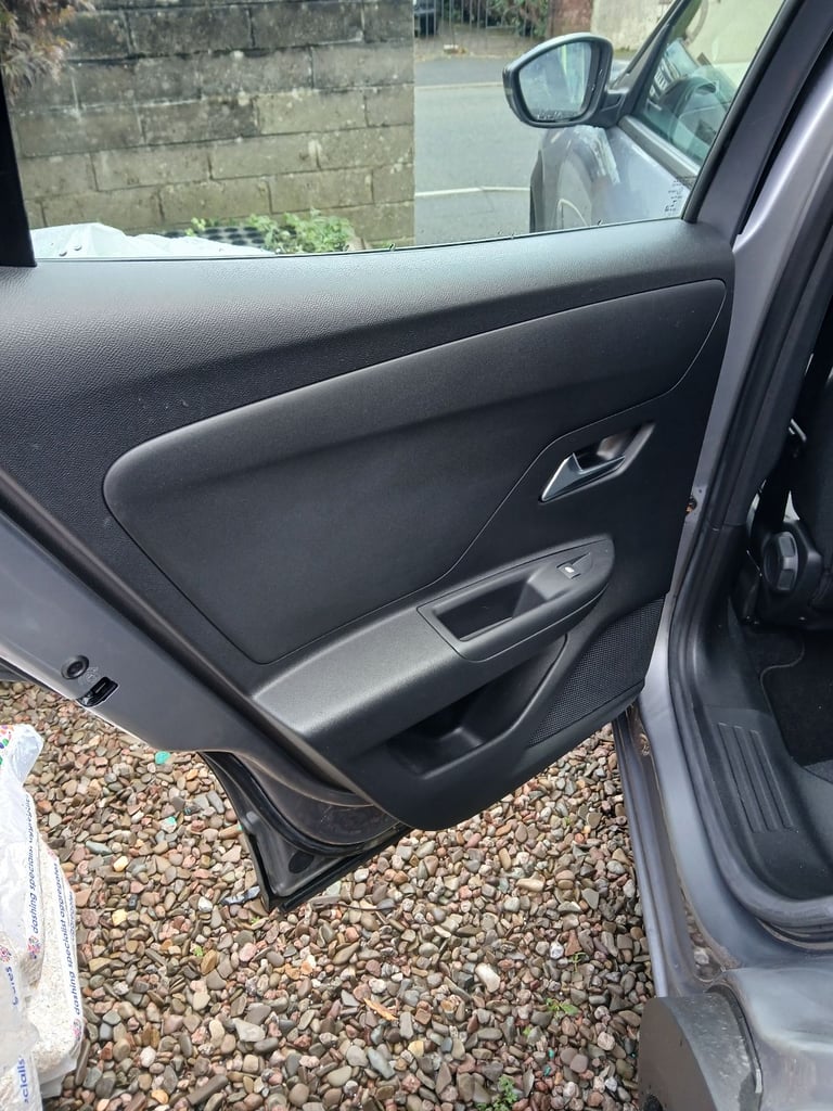 Vauxhall, MOKKA, Hatchback, 2022, Manual, 1199 (cc), 5 doors