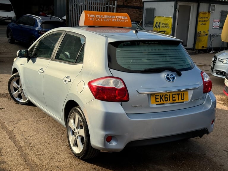 2011 Toyota Auris 1.8 Vvt-h T4 Hatchback Hatchback PETROL/ELECTRIC Automatic
