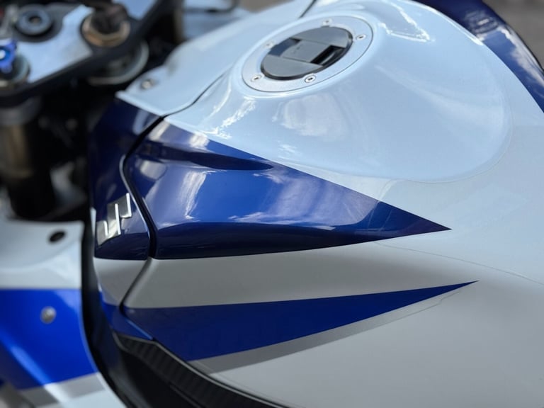 SUZUKI GSXR 600 K9 2011 (60) 25TH ANNIVERSARY EDITION + NUMBER 12/25 MADE TOTAL