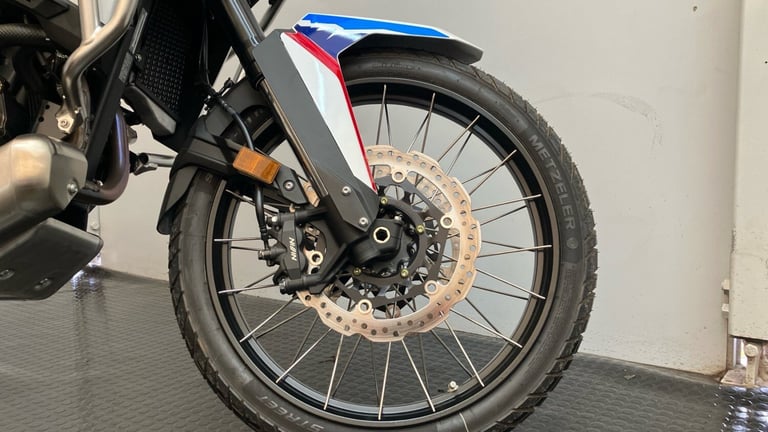 2025 Honda Africa Twin (23MY) Honda Africa Twin CRF1100L Manual DUEL Petrol Manual