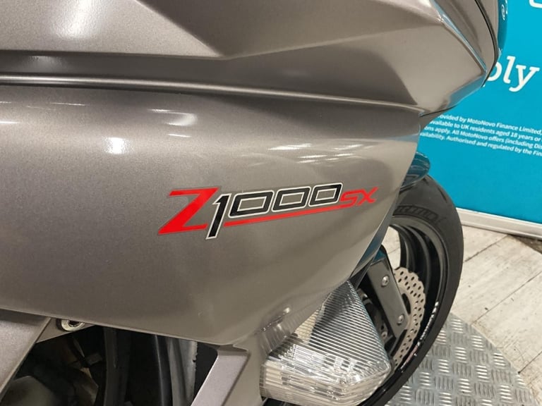 KAWASAKI Z1000SX