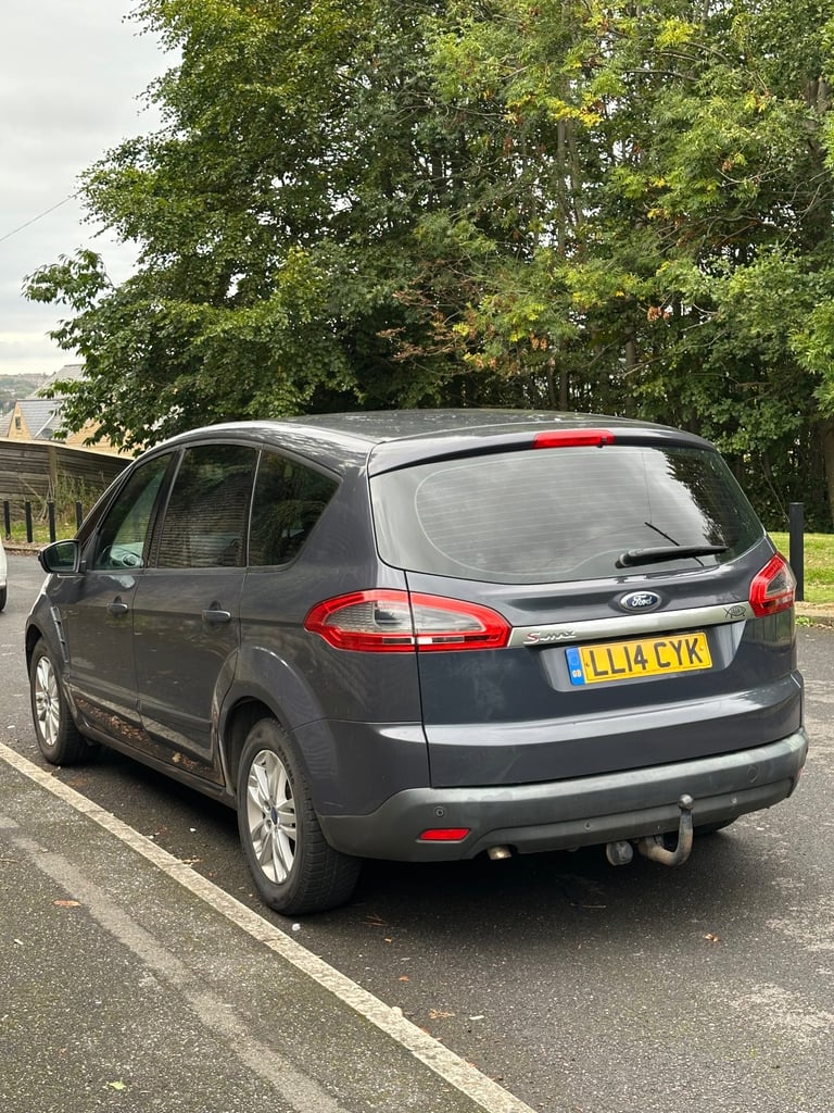 image for Ford S-Max Zetec Automatic