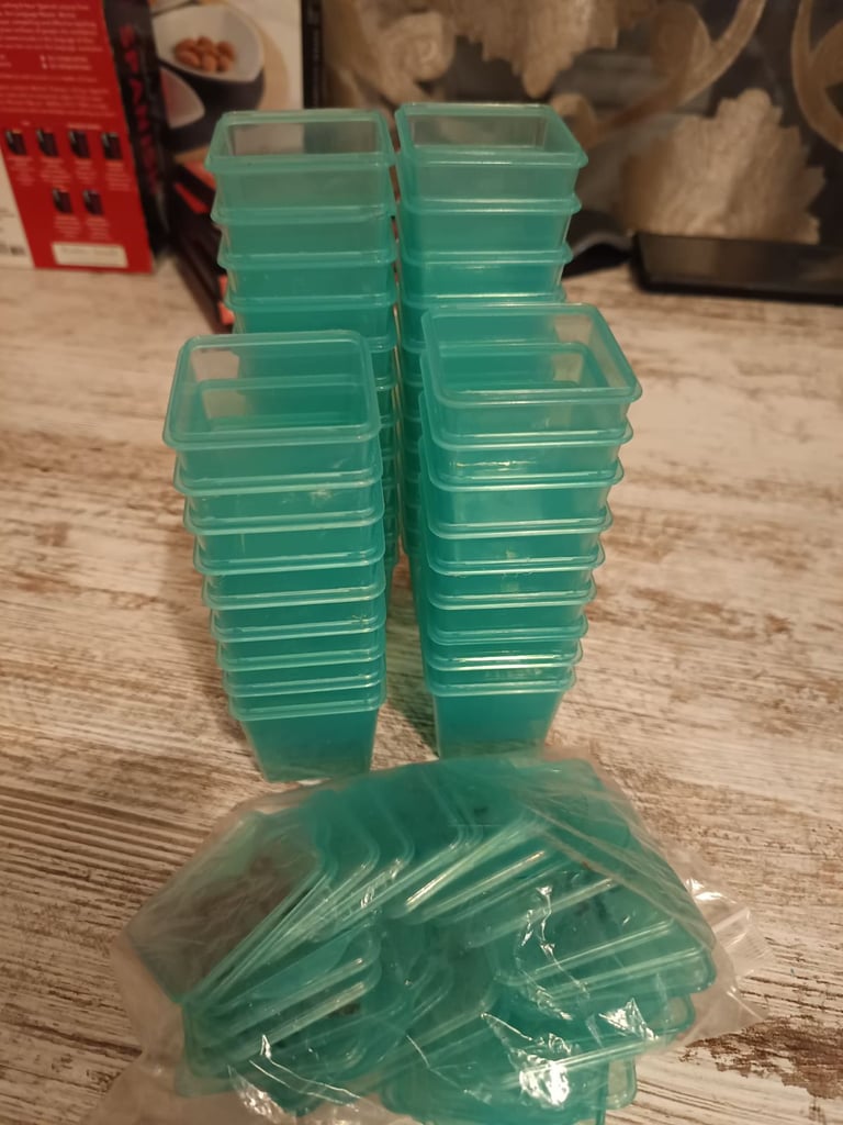 FREE Baby Food Storage Containers Plastic 