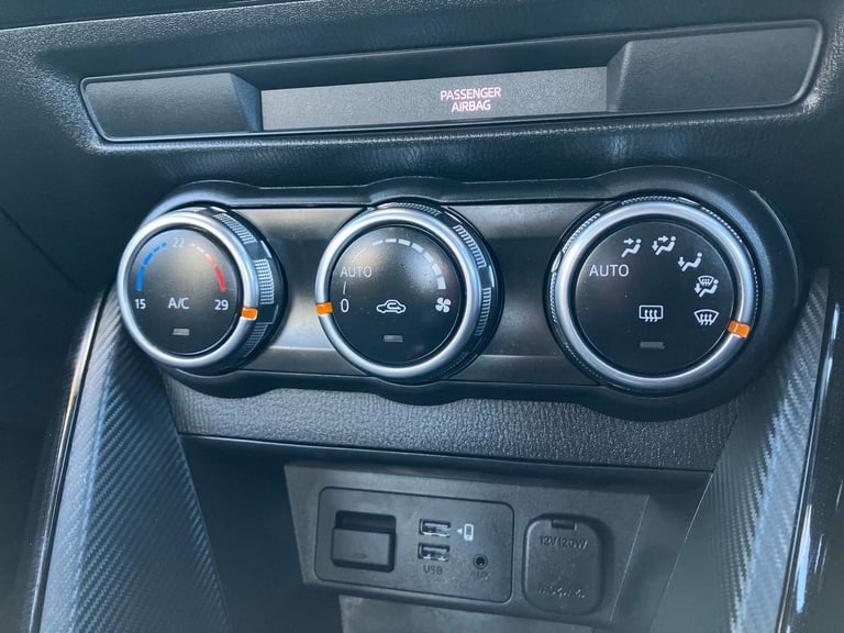 2022 Mazda Mazda2 1.5 e-Skyactiv G MHEV SE-L 5dr Hatchback PETROL Manual