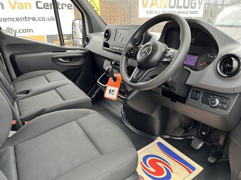 2022 Mercedes-Benz Sprinter 3.5t H1 Premium Van PANEL VAN DIESEL Manual