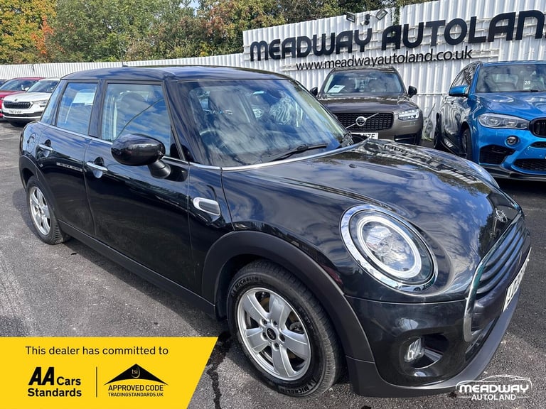 2020 MINI Hatch 1.5 Cooper Classic Euro 6 (s/s) 5dr HATCHBACK Petrol Manual