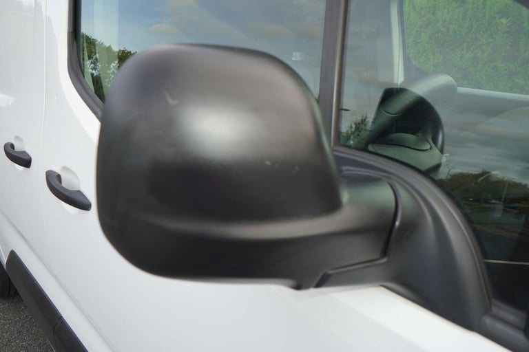 2022 Vauxhall Combo 1.5 Combo 2300 Sportive L2 LWB + 3 Seater + Twin Slider + Top Spec Van Panel ...