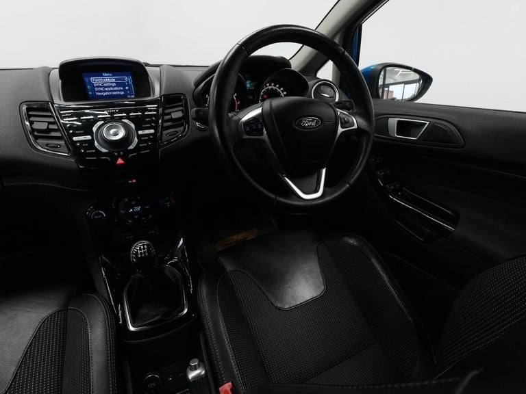 2015 Ford Fiesta 1.0T EcoBoost Titanium X Euro 5 (s/s) 5dr HATCHBACK Petrol Manual