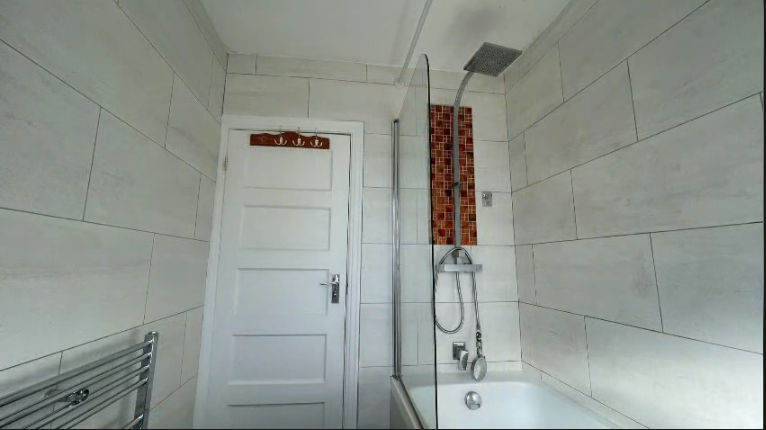 Spacious & Cosy Single room for Rent HA8 7PE