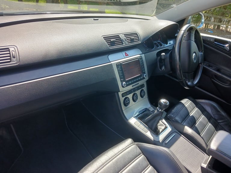 VW Passat full leather low miles 