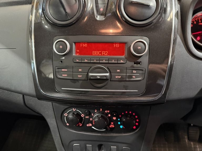 2017 Dacia Sandero 1.5 dCi Ambiance Hatchback 5dr Diesel Manual Euro 6 s/s 90 ps Hatchback Diesel...