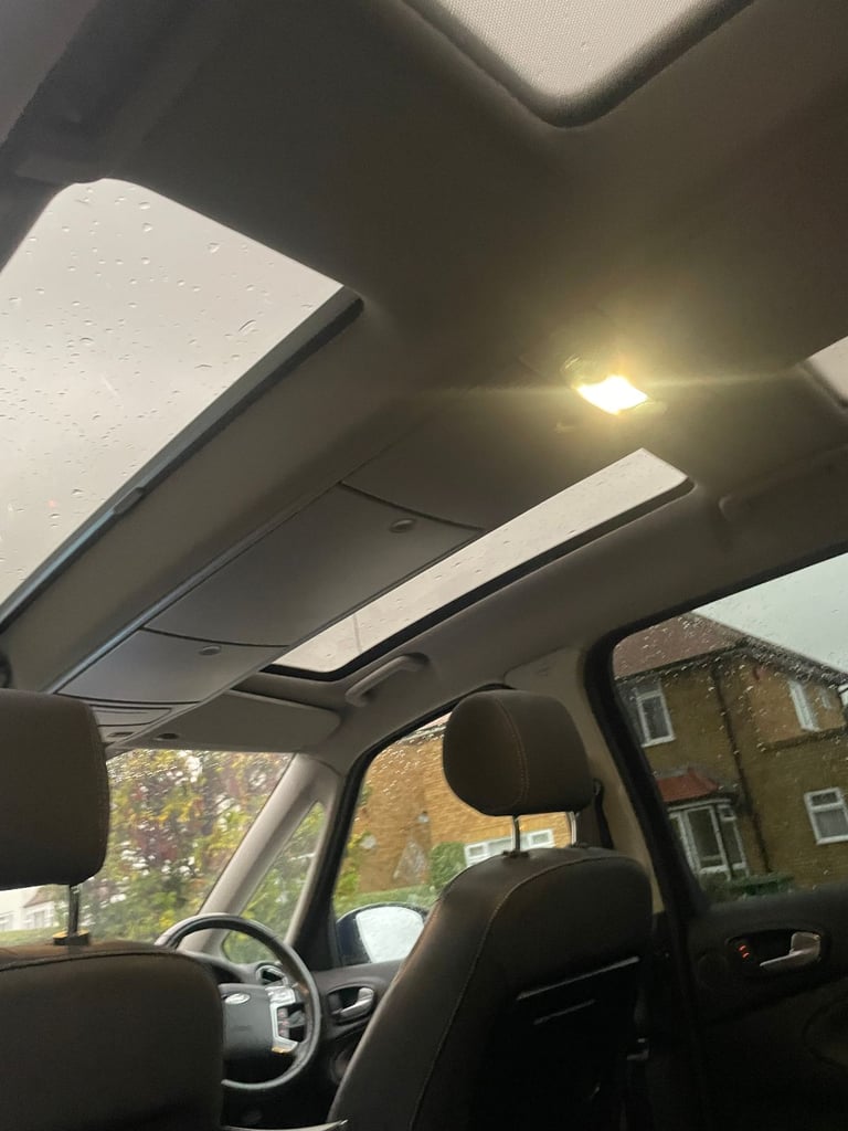 2015 Ford Galaxy Titanium X 2.0 TDCI Automatic - 7 SEATER - New Camblet - Full Service History