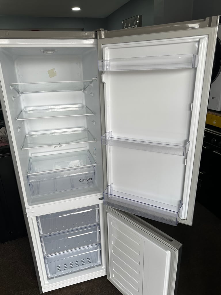 BEKO silver good condition frost free fridge freezer 