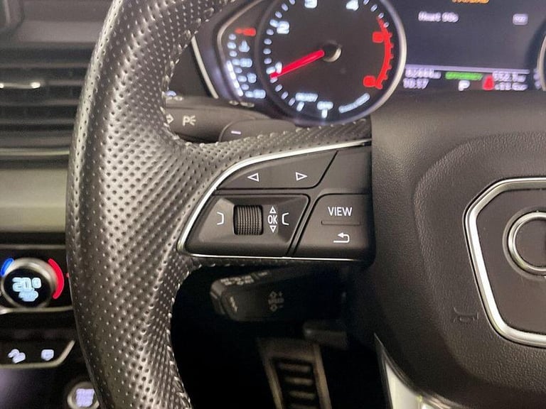 2020 Audi Q5 2.0 TDI 40 S line S Tronic quattro Euro 6 (s/s) 5dr Automatic SUV Diesel Automatic