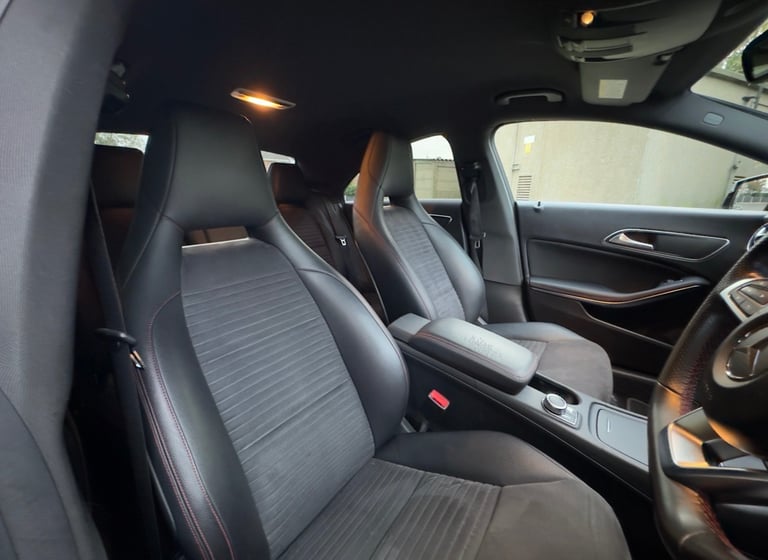 Mercedes-Benz CLA 1.6 CLA180 AMG Sport Coupe AUTO