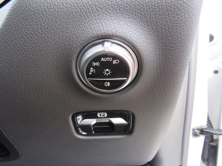 2025 Mercedes-Benz GLC 300 4Matic AMG Line Premium 5dr 9G-Tronic SUV Petrol Automatic