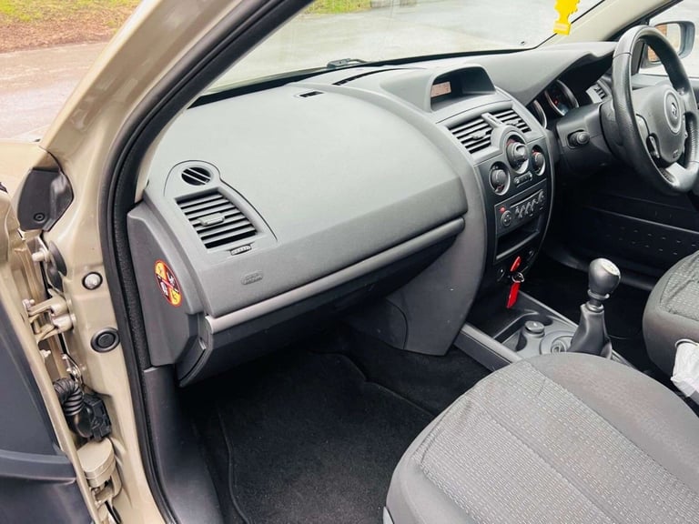 2008 Renault Megane 1.9 dCi FAP Dynamique S Estate 5dr Diesel Manual (154 g/km, 130 bhp) Estate D...