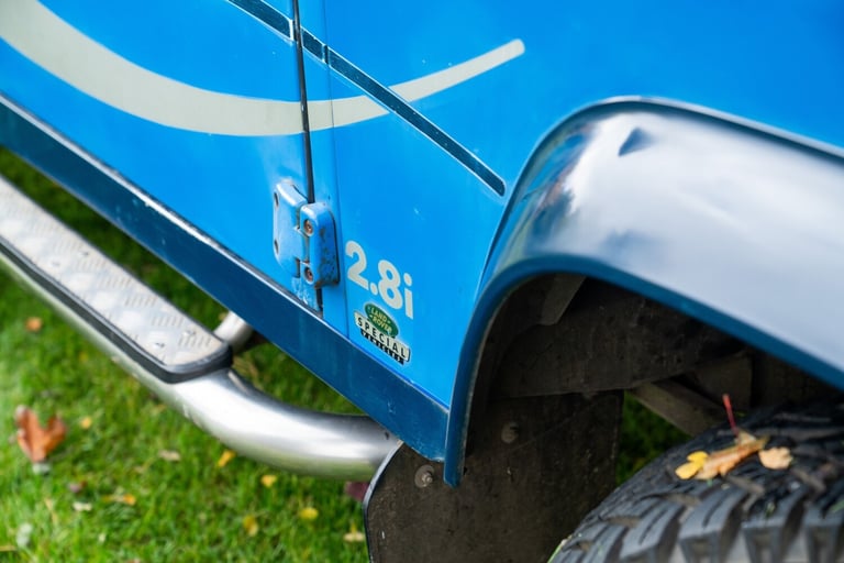 2020 Land Rover Defender 90 Saloon PETROL Manual