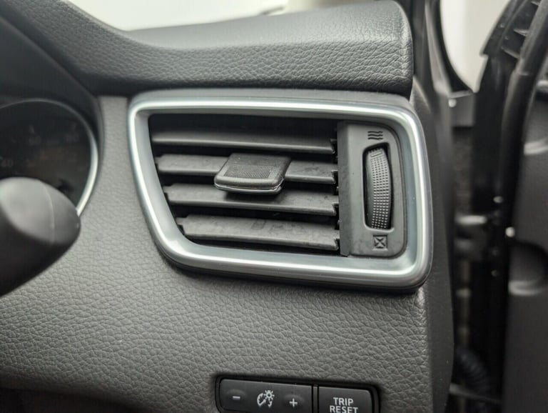 2018 Nissan Qashqai 1.2 DIG-T N-Connecta SUV 5dr Petrol Manual Euro 6 (s/s) (115 ps) - ALLOY, C H...