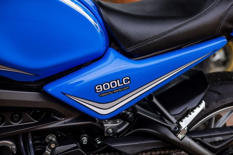 Yamaha XSR900 LOW MILES ! RD FAIRINGS ! AKRO ! STUNNING