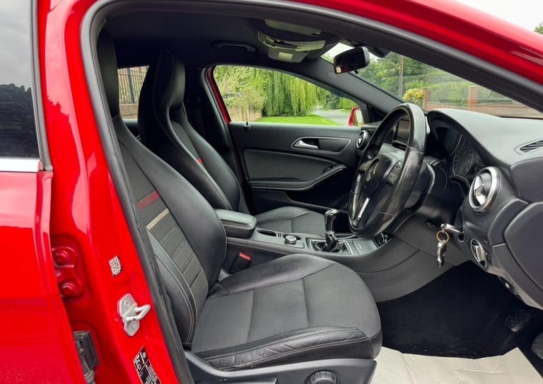 2015 MERCEDES-BENZ A180 1.6 SE BLUEEFFICIENCY PETROL LONG MOT JUST SERVICED! 