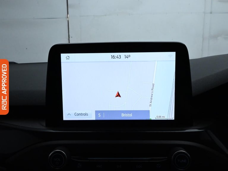 2019 Ford Focus 1.0T EcoBoost ST-Line Hatchback 5dr Petrol Manual Euro 6 (s/s) (125 ps) Hatchback...