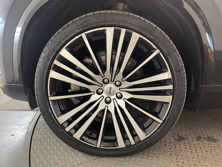 2021 Volvo XC90 2.0h T8 Twin Engine Recharge 11.6kWh Inscription Pro SUV 5dr Petrol Plug-in ESTAT...