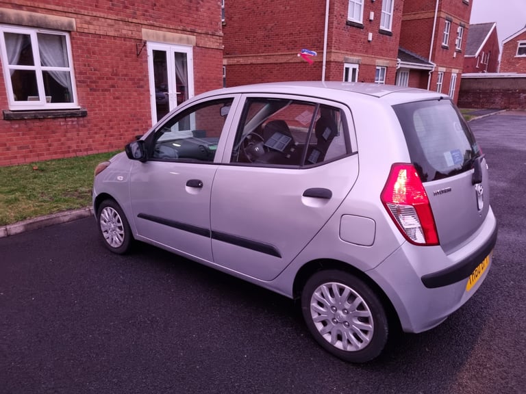 Hyundai, I10, Hatchback, 2010, Manual, 1248 (cc), 5 doors