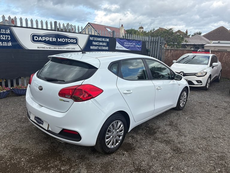 2013 Kia Ceed 1.6 CRDi 1 EcoDynamics 5dr HATCHBACK Diesel Manual