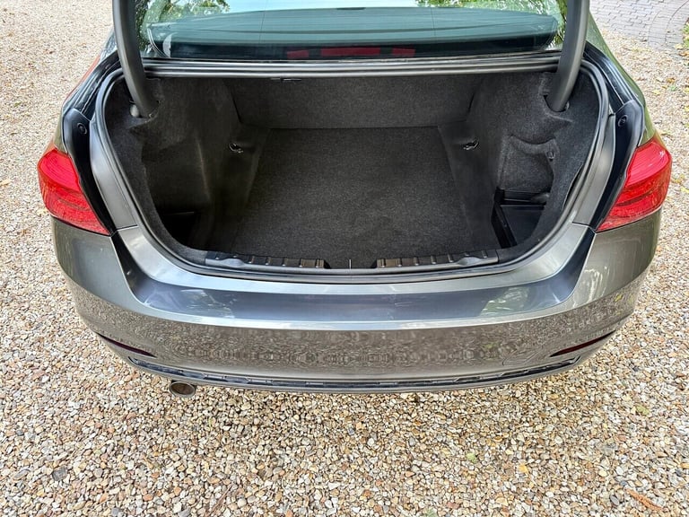 2016 BMW 3 Series 2.0 318D Sport 4dr Saloon Diesel Manual