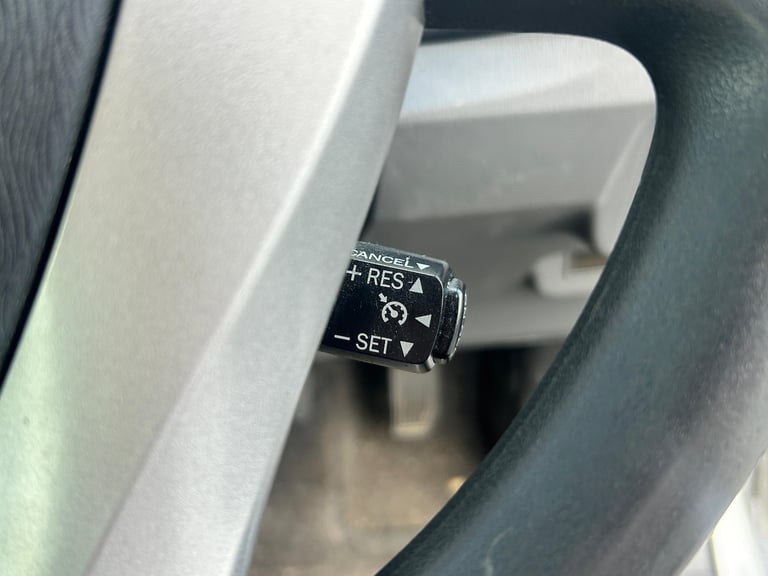 2010 Toyota Prius 1.8L PRIUS HYBRID PETROL Hybrid