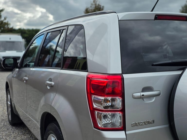 2009 Suzuki Grand Vitara 2.4 VVT SZ5 4WD Euro 4 5dr ESTATE Petrol Manual