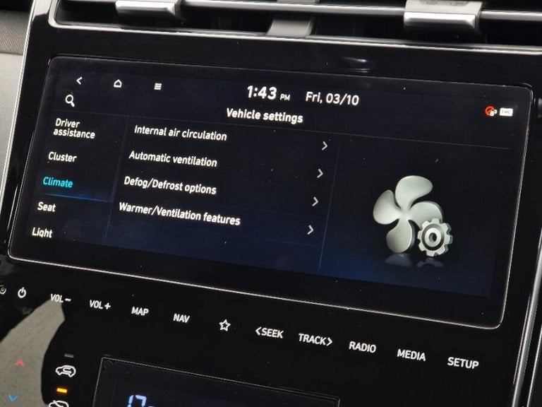  Hyundai TUCSON 1.6 T Gdi Mhev Ultimate Suv 5dr Petrol Hybrid Dct 4wd Euro 6 (s/s) (180 Ps) Petro...