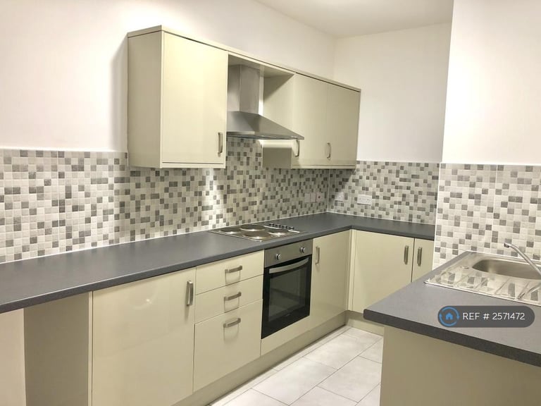 2 bedroom flat in Hounds Gate House, Nottingham, NG1 (2 bed) (#2571472)
