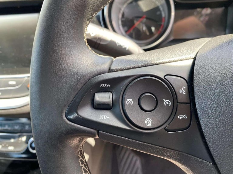 2018 Vauxhall Astra 1.4i Turbo Elite Nav Auto Euro 6 (s/s) 5dr Petrol
