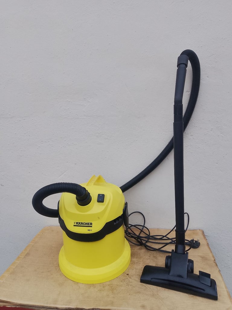 🛑 FREE DELIVERY 'KARCHER' WET AND DRY CYLINDER VACUUM CLEANER 