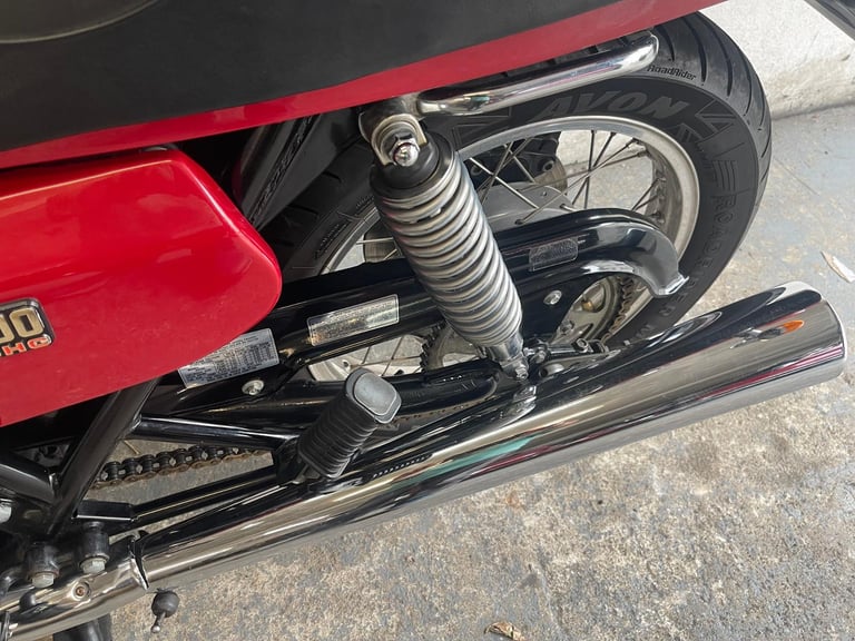 SUZUKI GS1000 DOHC CLASSIC IN RED 1979 TAX & MOT EXEMPT 1979 T REG