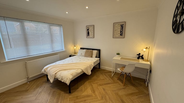 Bright Double Rooms for Rent – Females preferred .All Bills Included