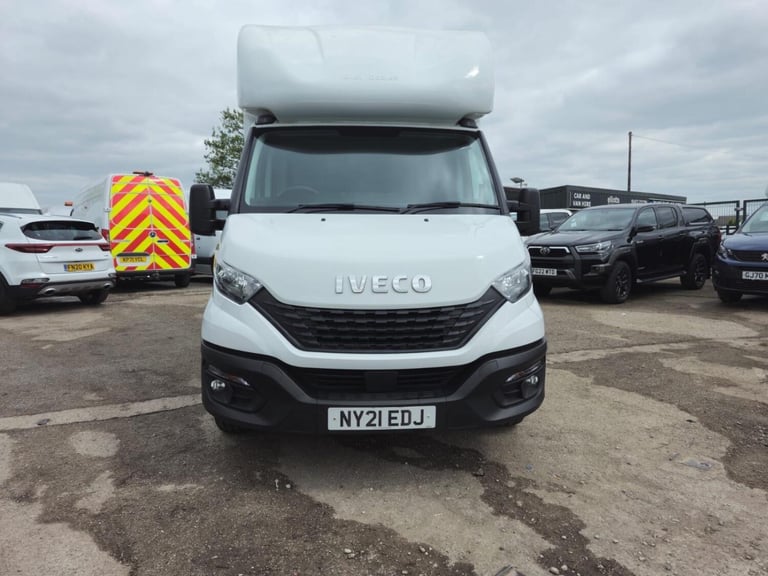 IVECO DAILY LUTON TAIL LIFT 2.3 D HPI 14V 35S 3000 2021