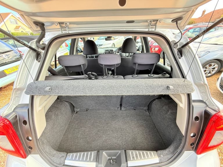 2014 Nissan Micra 1.2 Acenta Hatchback 5dr Petrol AUTOMATIC Hatchback Petrol Automatic