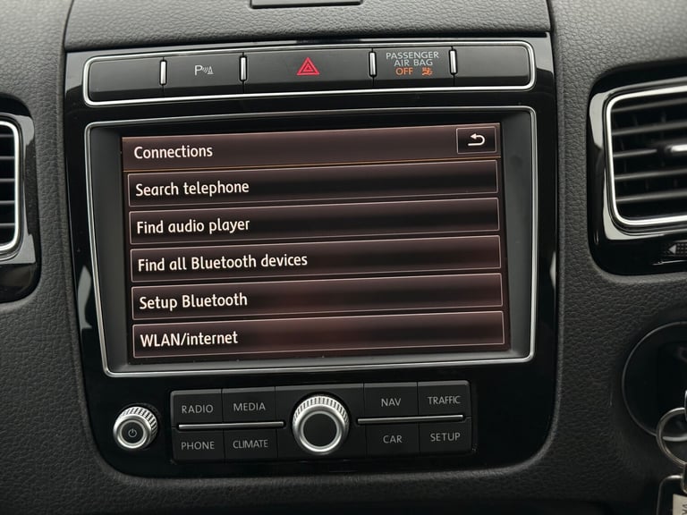 2015 Volkswagen Touareg 3.0 TDI V6 BlueMotion Tech Escape SUV 5dr Diesel