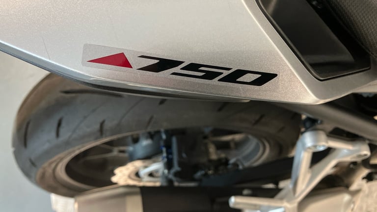 2025 Honda CB Honda CB750 Hornet (25MY) ROADSTER Petrol Manual