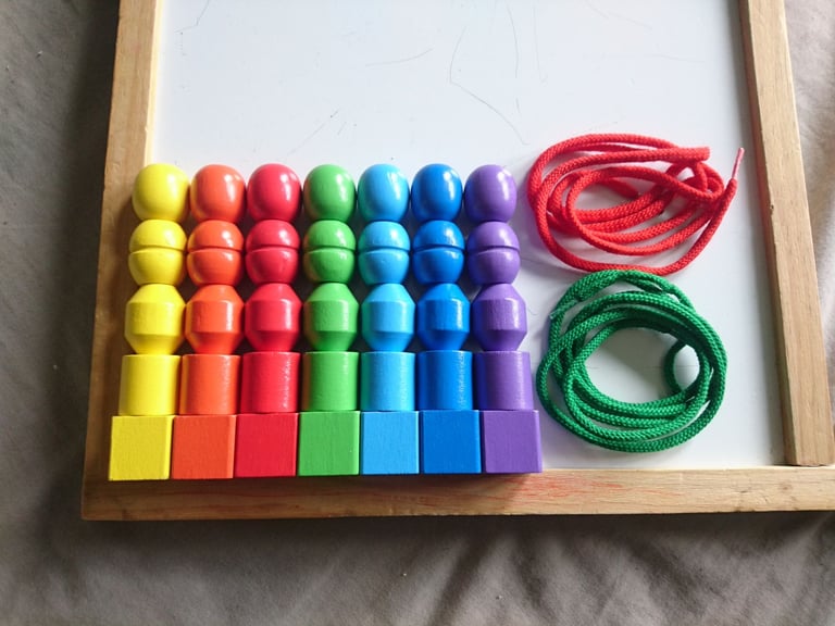 image for Melissa & Doug Primary Lacing Beads
