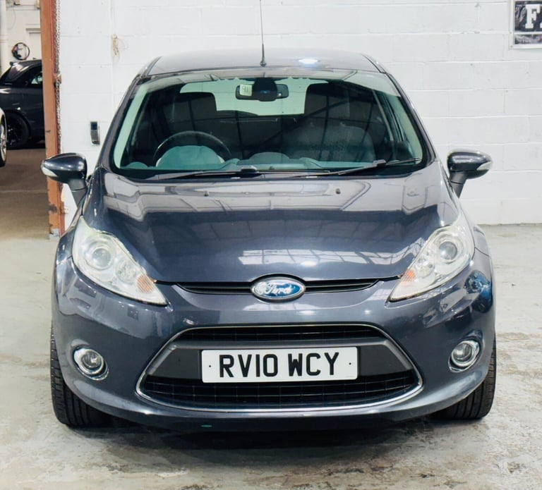 2010 Ford Fiesta 1.4 Titanium 5dr HATCHBACK Petrol Automatic