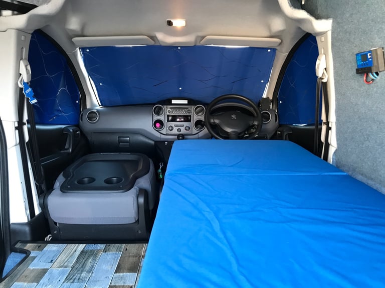 Peugeot Partner day van/ camper van