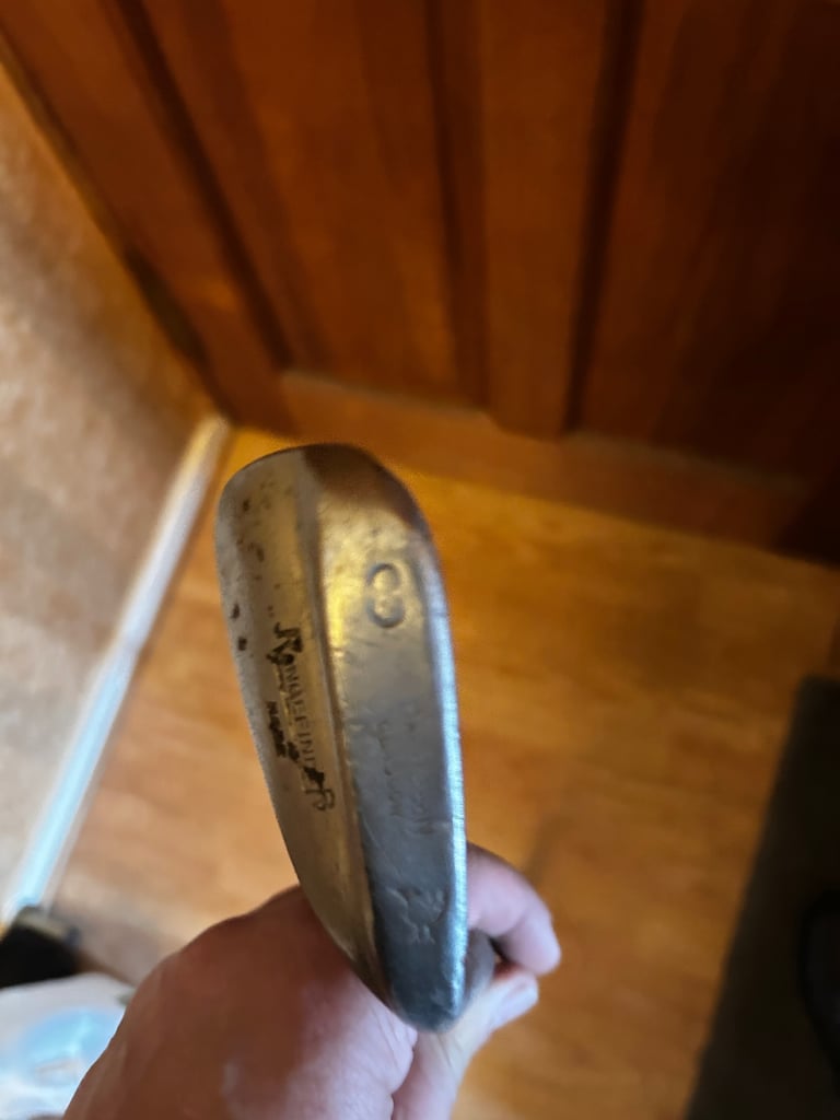 5 Golf clubs 